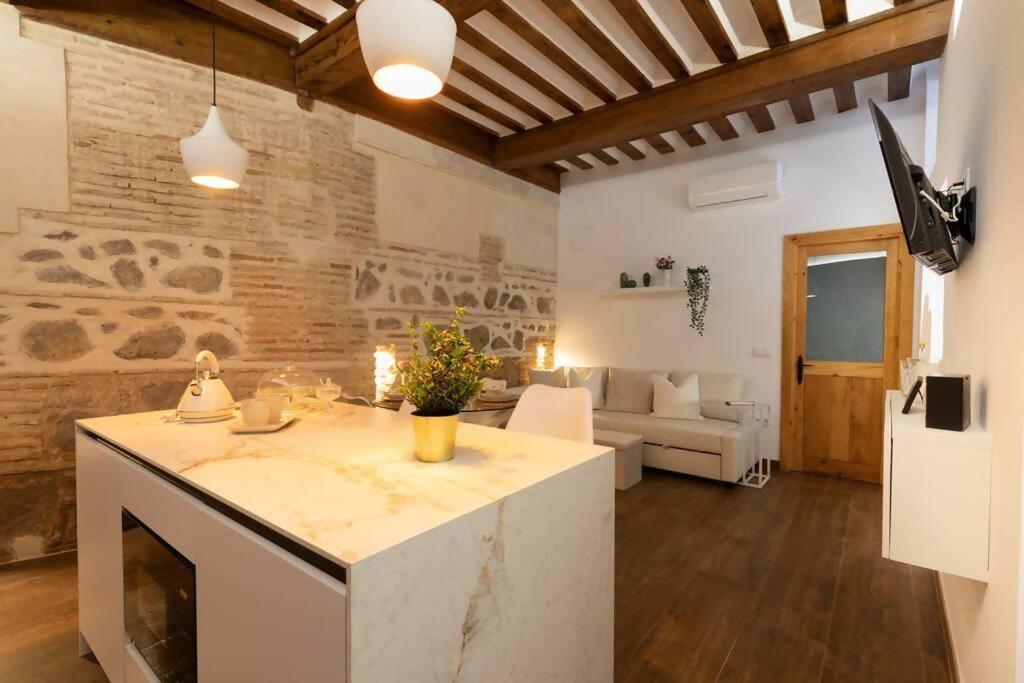 Apartamentos Boutique Hya Toledo Luaran gambar